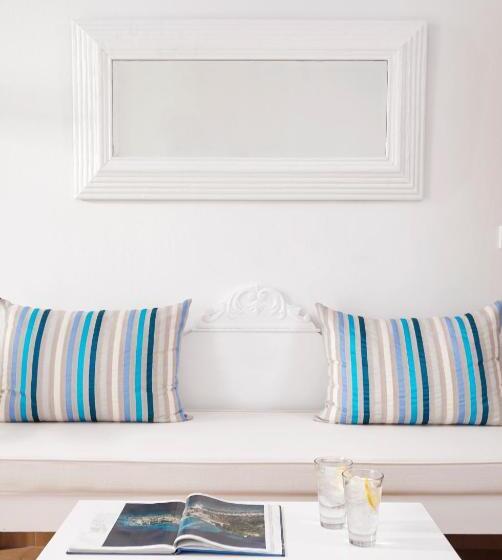 전망 주니어 스위트, Manos Small World