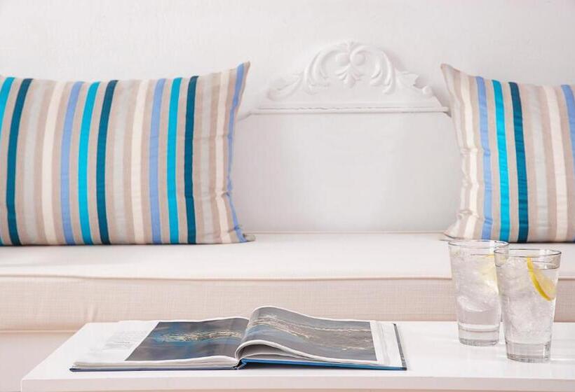 可观景的小型套房, Manos Small World