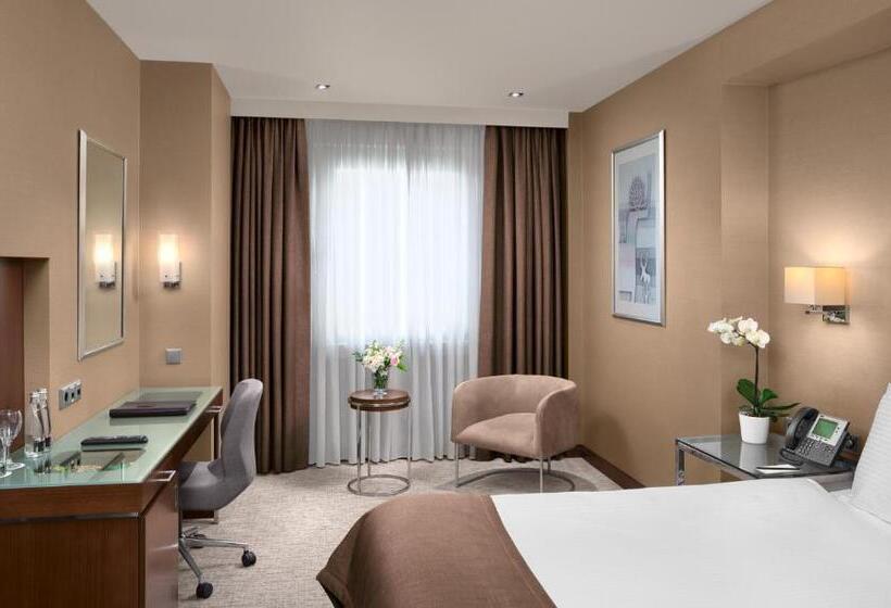 Номер Superior, Occidental Ankara