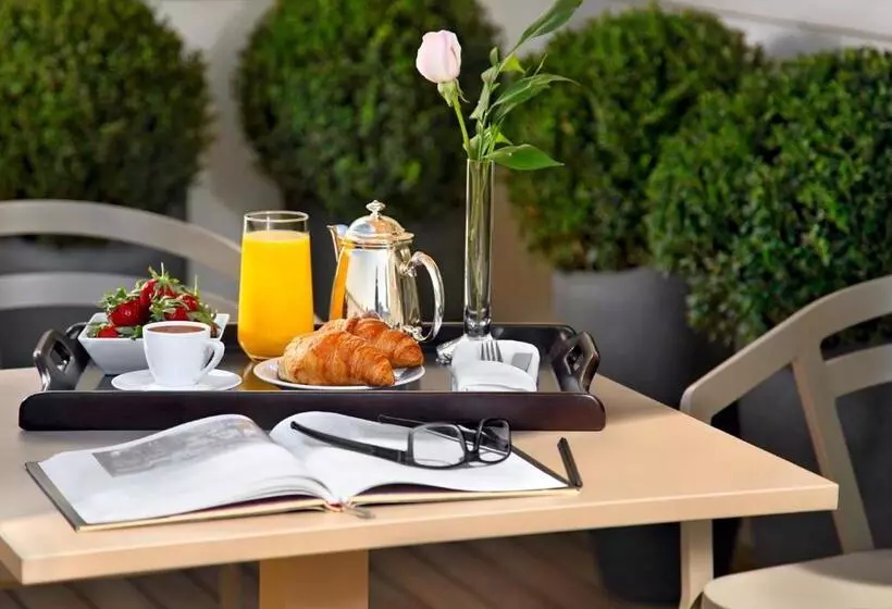 Suite con Terrazza, Occidental Ankara