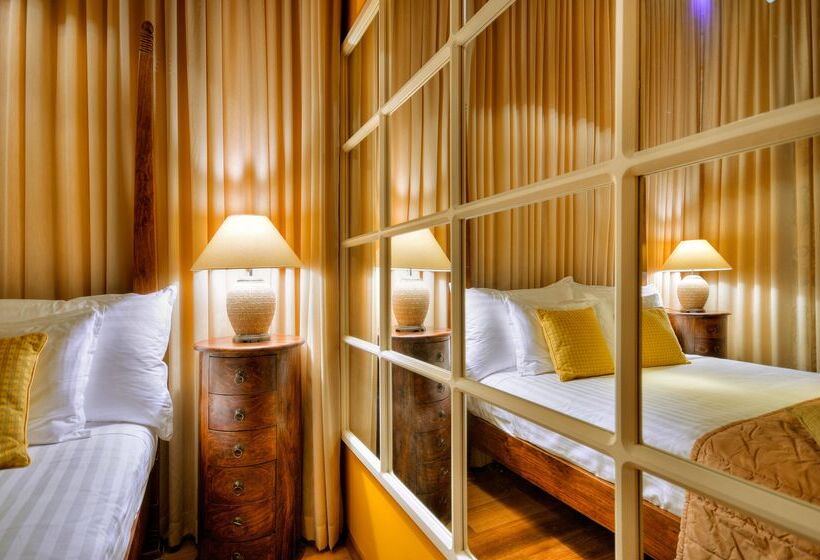 سوییت سوپریور, Ax Palazzo Capua