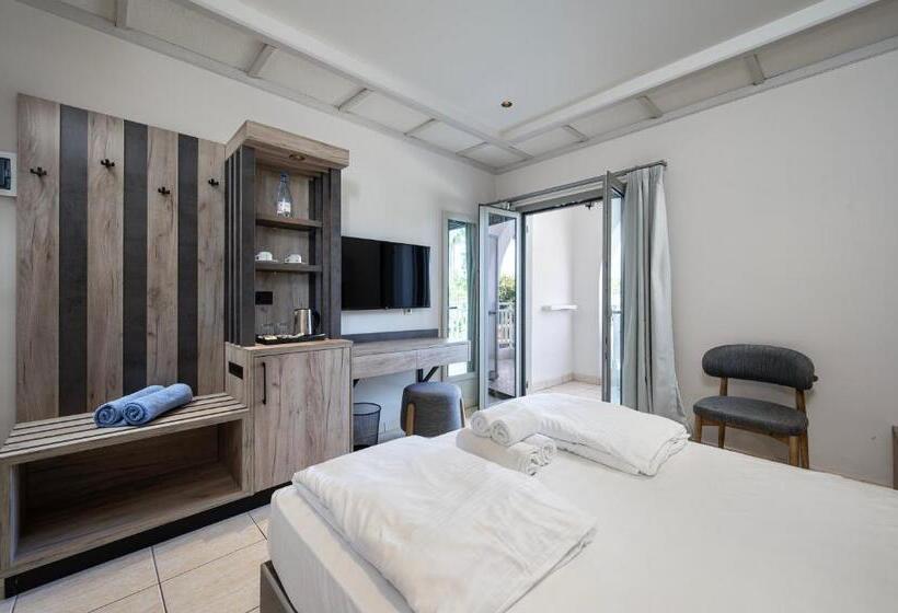 スーペリアールーム, Palladium