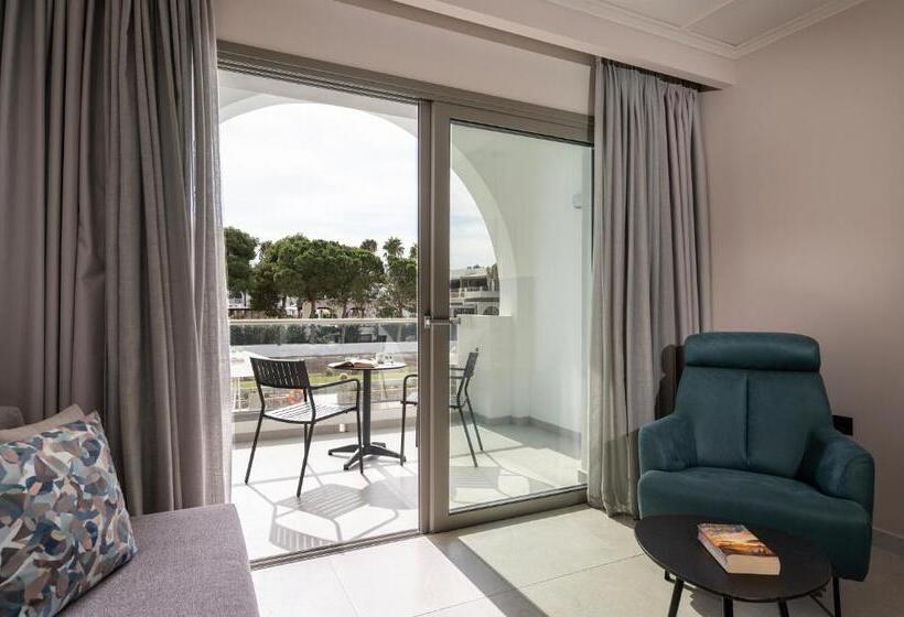 デラックスルーム, Palladium