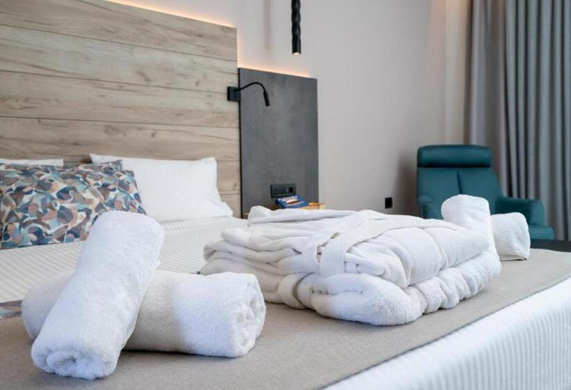 デラックスルーム, Palladium