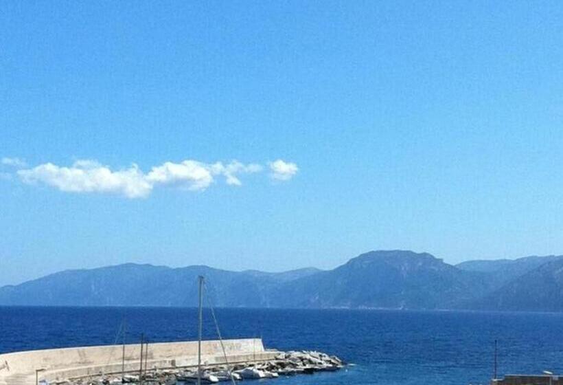 חדר סטנדרט לארבעה, Pop