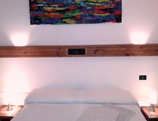 חדר סטנדרט יחיד עם מיטה זוגית, Pop