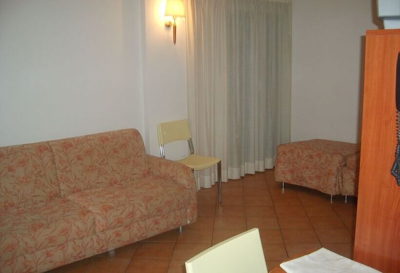 استوديو أساسي, Residence Le Saline