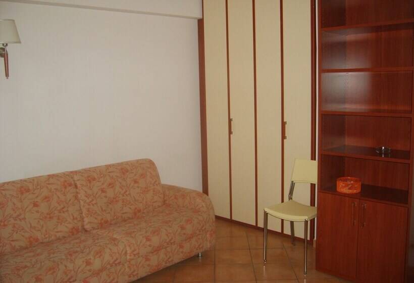 סטודיו בסיסי, Residence Le Saline