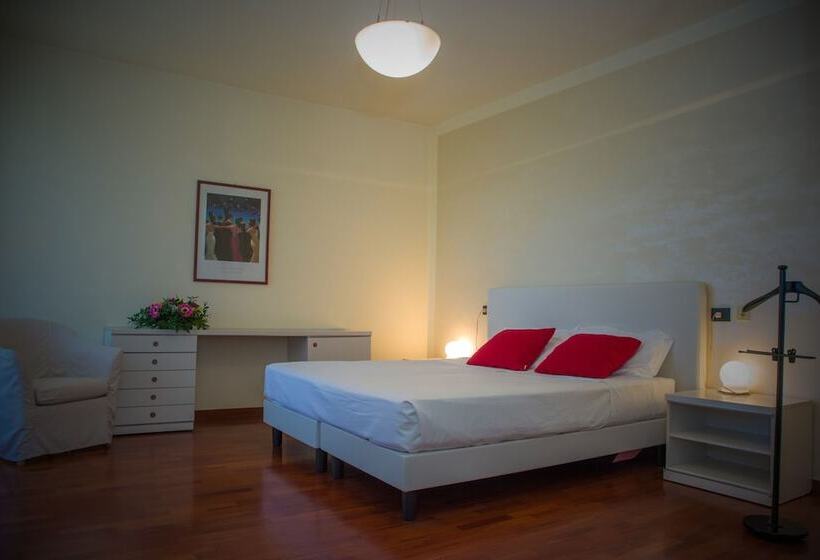 جناح, Residence Hotel Torino Uno