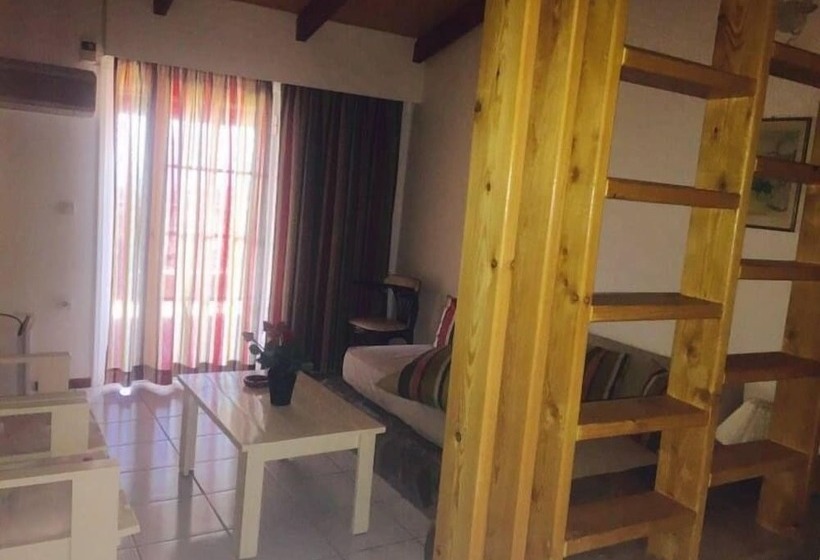 اتاق سوپریور, Sunrise Inn