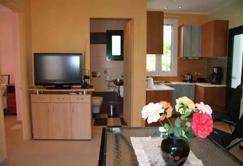 آپارتمان 2 خوابه, Sunrise Inn