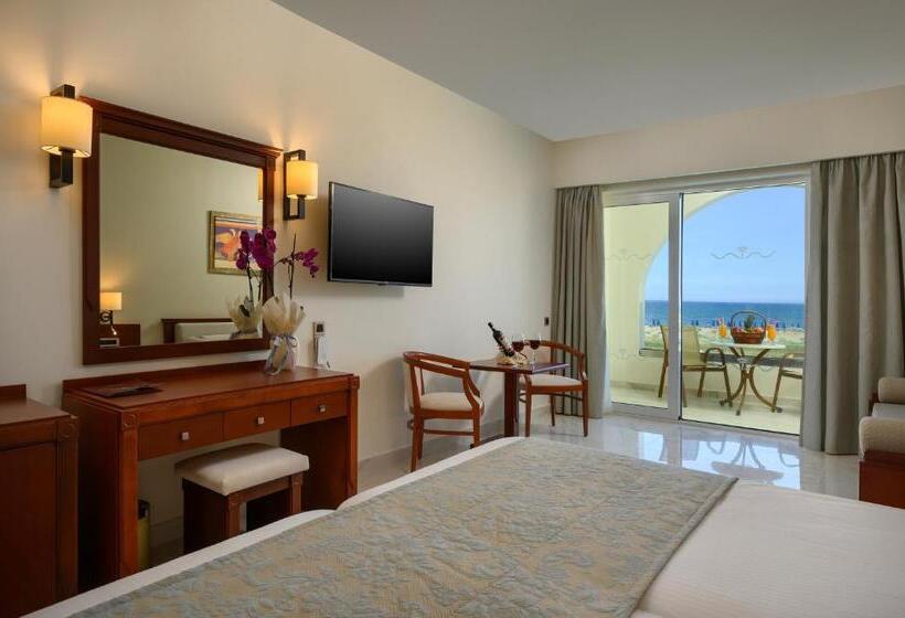 オーシャンビュースタンダードルーム, Vantaris Palace