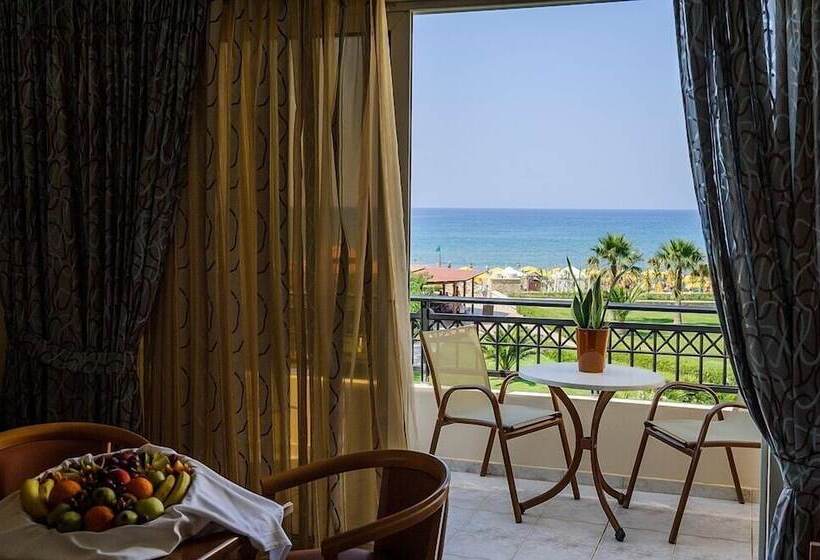 オーシャンビュースタンダードルーム, Vantaris Palace