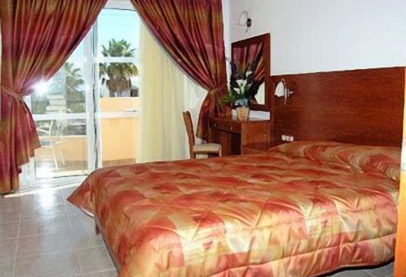 디럭스 스위트, Pelopas