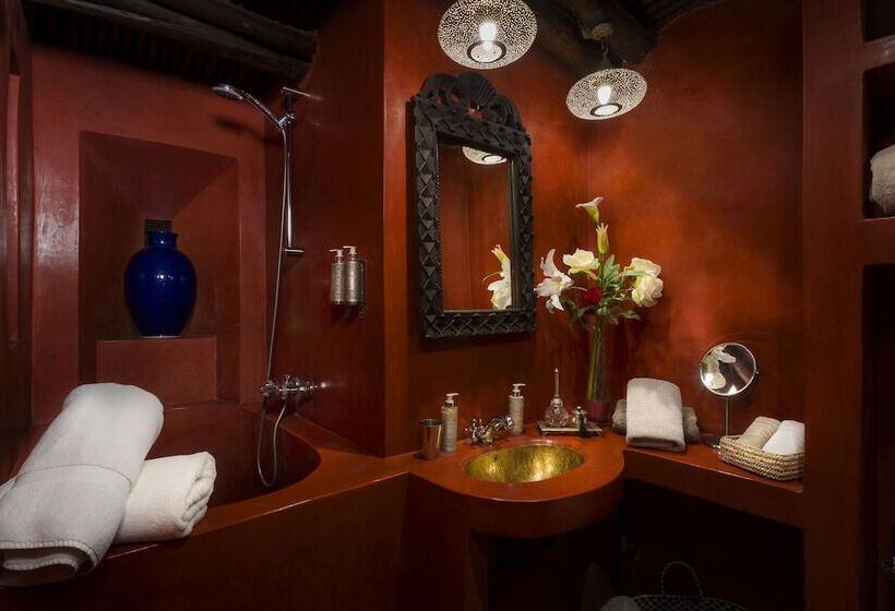 Quarto deluxe, Riad Ines Home