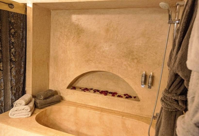 Quarto deluxe, Riad Ines Home
