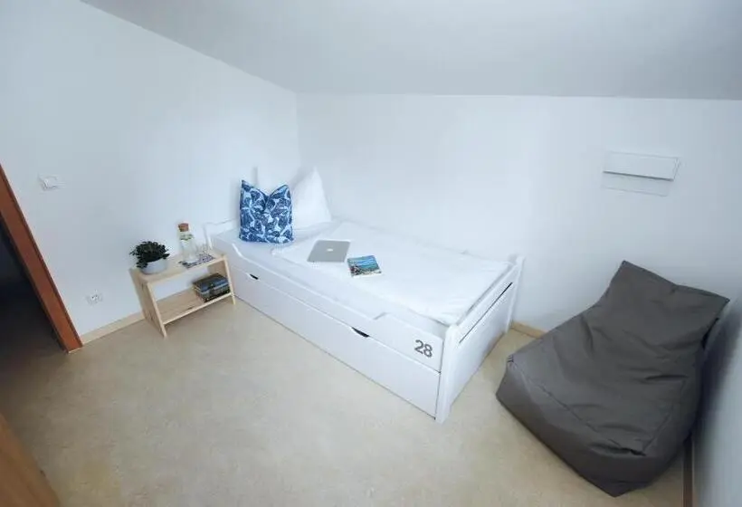 スタンダードルーム, Berg Blick Jugendherberge Mit Privatzimmer