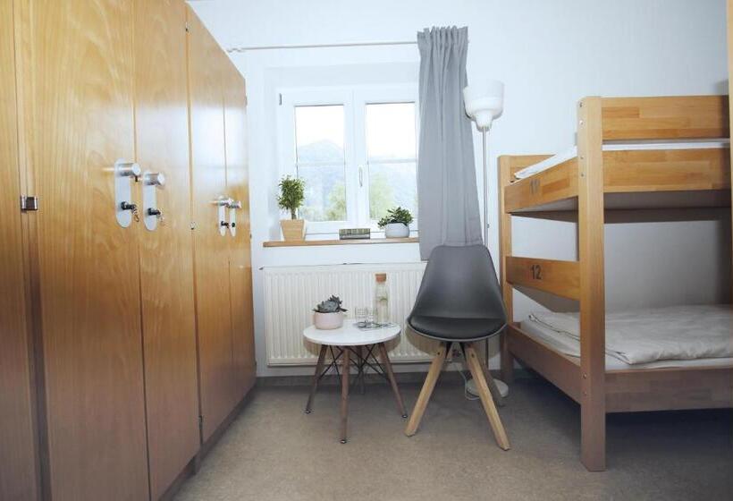 Семейный Номер Вид на Горы, Berg Blick Jugendherberge Mit Privatzimmer