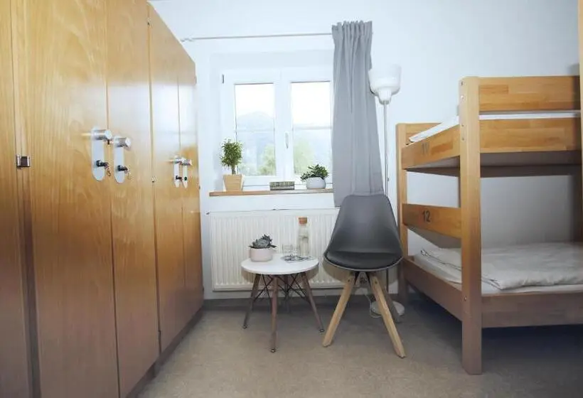 マウンテンビューファミリールーム, Berg Blick Jugendherberge Mit Privatzimmer
