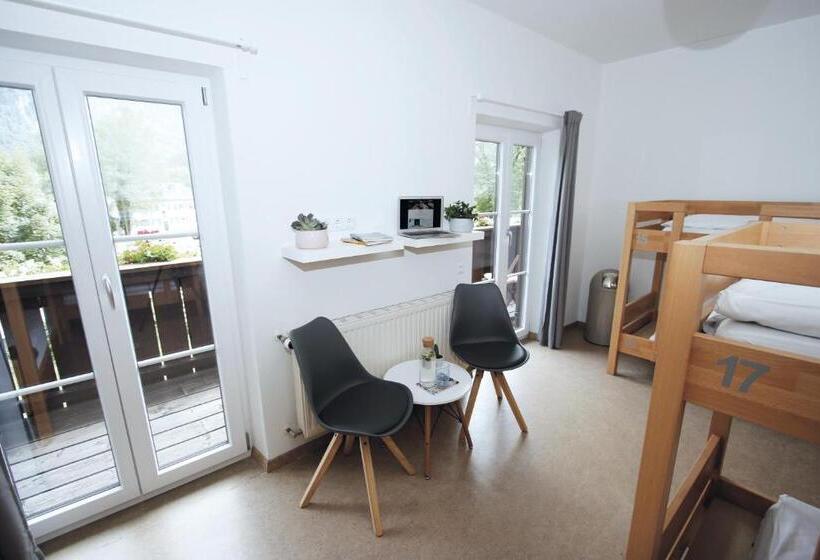 Кровать в Общей Комнате, Berg Blick Jugendherberge Mit Privatzimmer