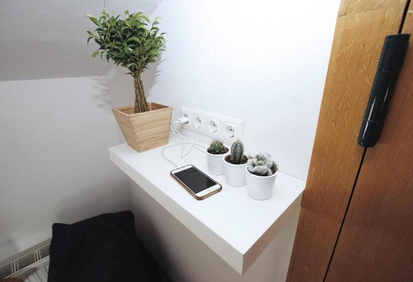 Семейный Номер, Berg Blick Jugendherberge Mit Privatzimmer