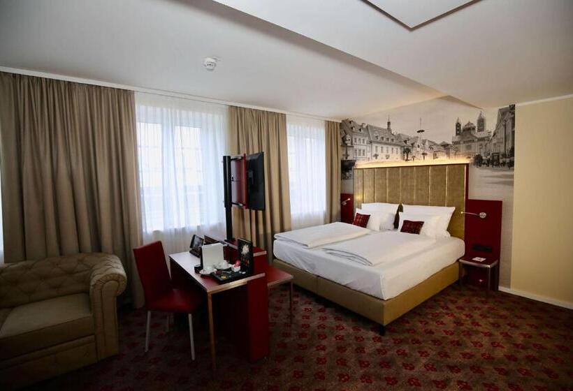 Номер Стандарт с Гостиной, Amedia Plaza Speyer, Trademark Collection By Wyndham