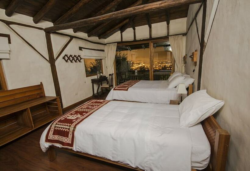 غرفة قياسية ثلاثية ذات اطلالة, Ilatoa Lodge