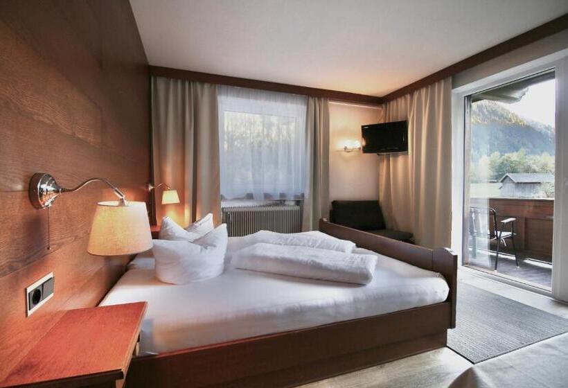 Standard Room with Balcony, Alpenhaus Monte