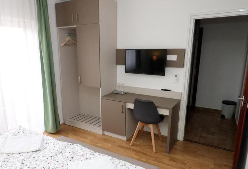 标准间带阳台, Villa Galagonya I. Ii