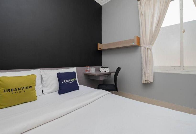 디럭스 룸, Urbanview Hotel Stariez Karawaci Tangerang By Reddoorz