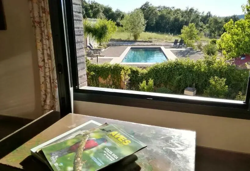 バルコニー付きスタンダードルーム, Casa Cholavila