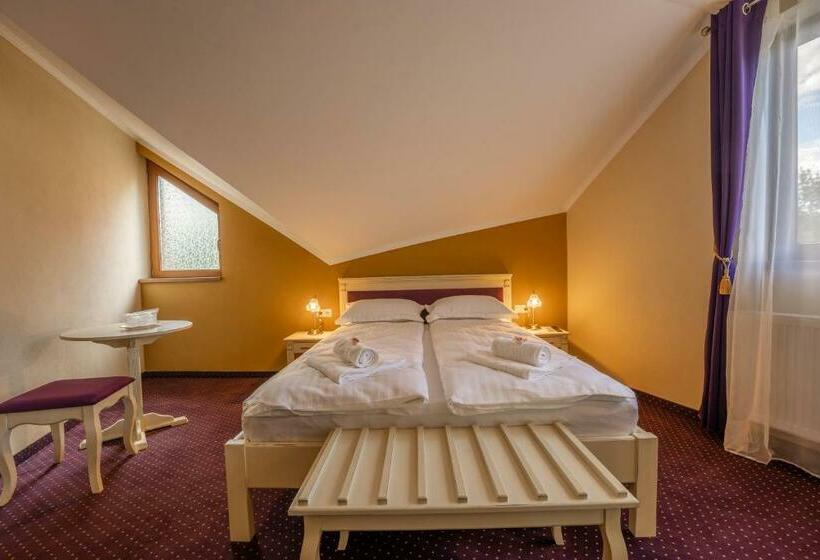 キングサイズベッドのスーペリアルーム, Princessophie