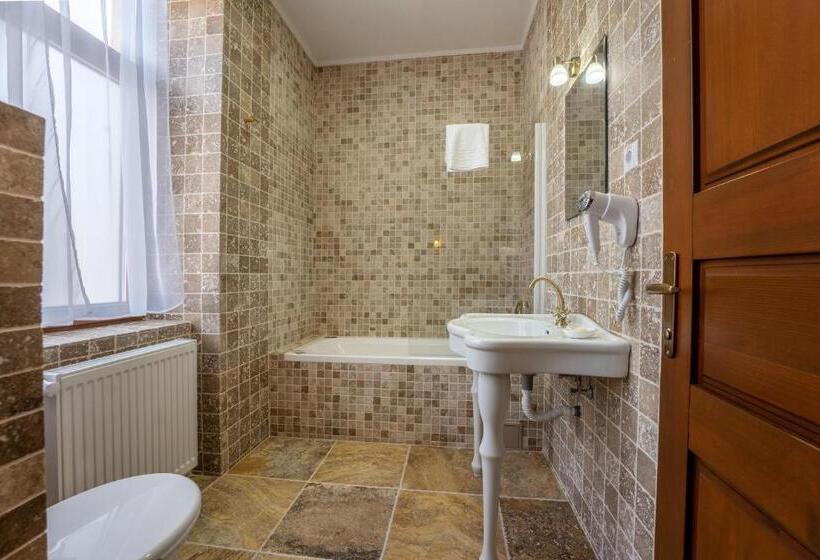 デラックスルーム, Princessophie