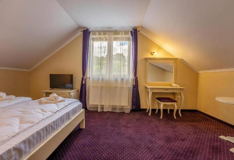 スタンダードルーム, Princessophie