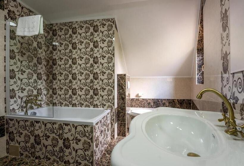 スタンダードルーム, Princessophie