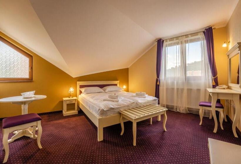 キングサイズベッドのスーペリアルーム, Princessophie