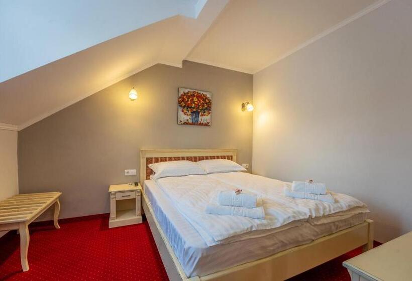 キングサイズベッドのスーペリアルーム, Princessophie