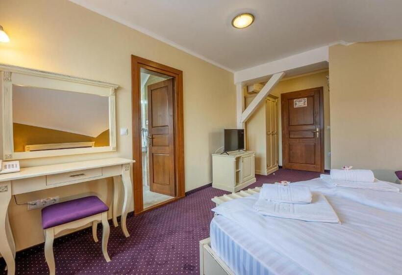 キングサイズベッドのスーペリアルーム, Princessophie