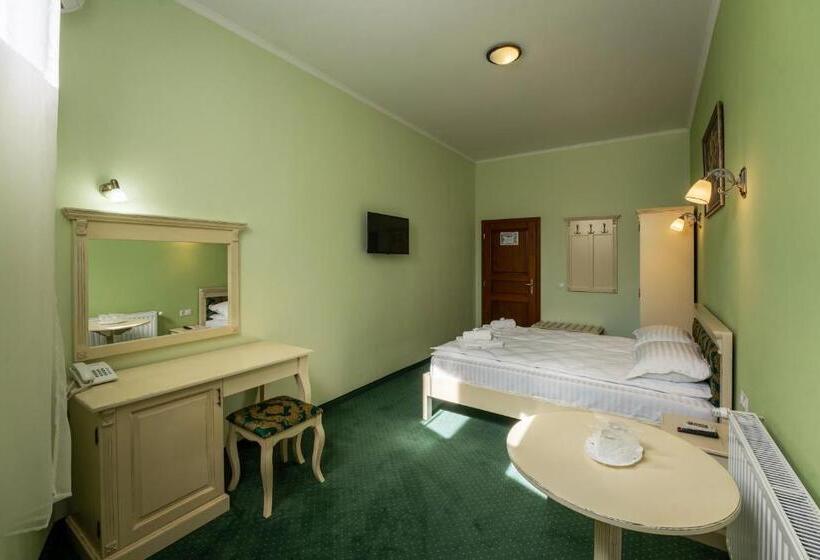 デラックスルーム, Princessophie