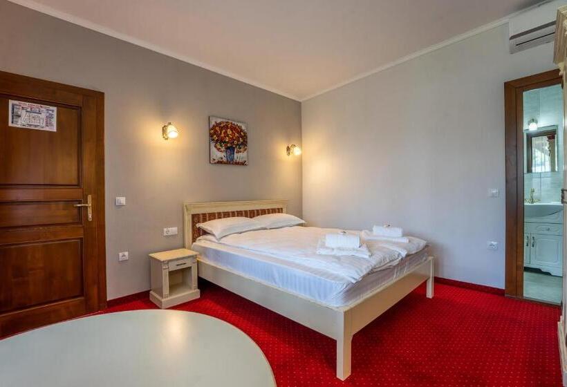 デラックスルーム, Princessophie