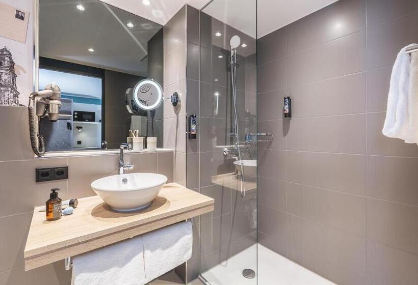 デラックストリプルルーム, Holiday Inn   The Niu, Cure Erlangen, An Ihg