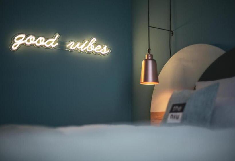 デラックストリプルルーム, Holiday Inn   The Niu, Cure Erlangen, An Ihg