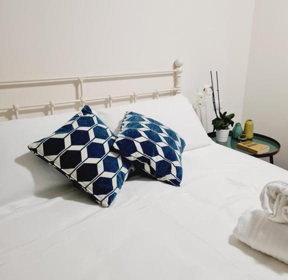 اتاق لوکس, Lithoss