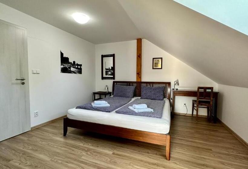 デラックストリプルルーム, Třeboňský Penzion