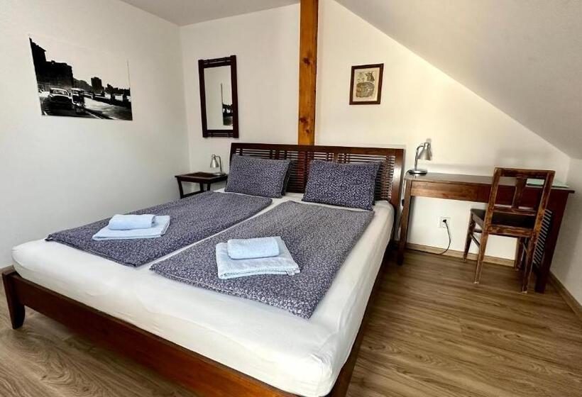 デラックストリプルルーム, Třeboňský Penzion