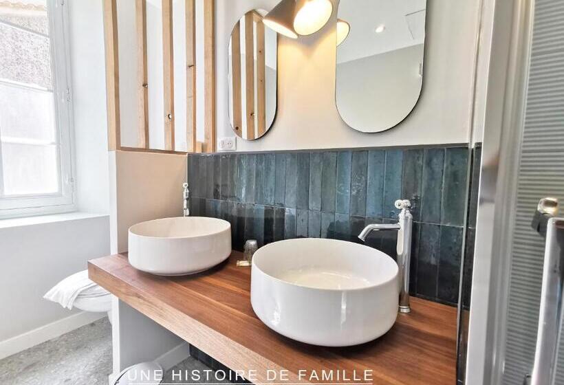 חדר משפחתי, Une Histoire De Famille