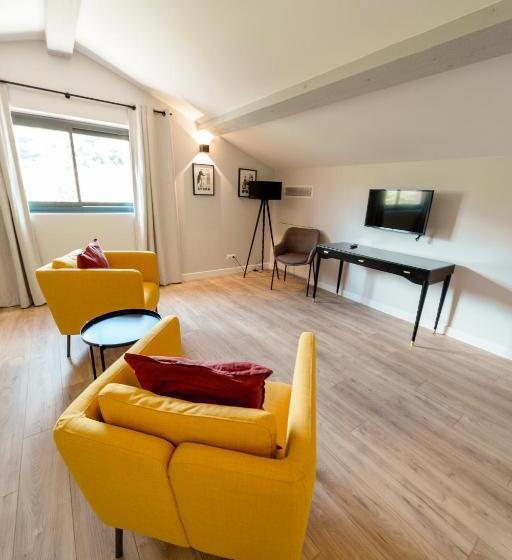 חדר סטנדרט, Une Histoire De Famille