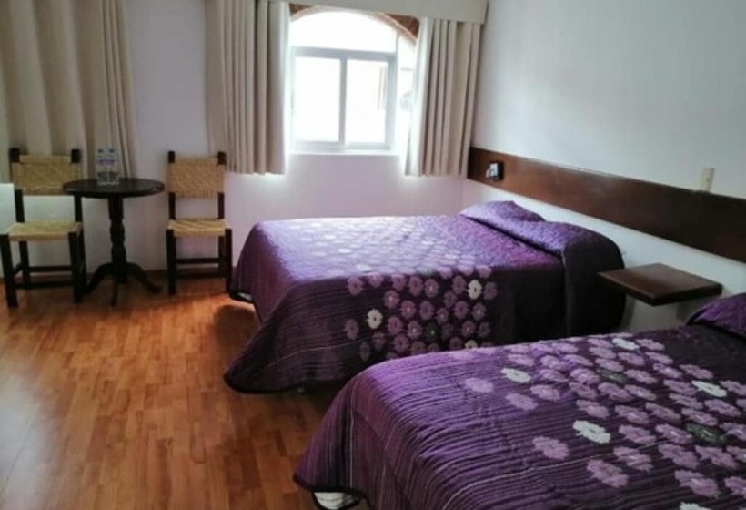 غرفة قياسية ثلاثية, Sierra Bonita