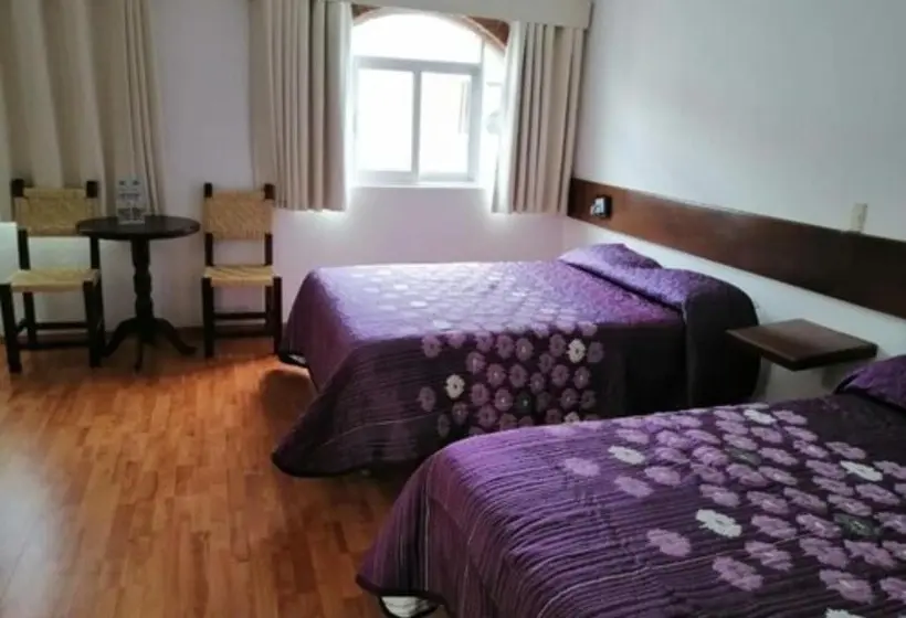 Standard Kolmen Hengen Huone, Sierra Bonita