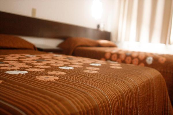 غرفة قياسية ثلاثية, Sierra Bonita